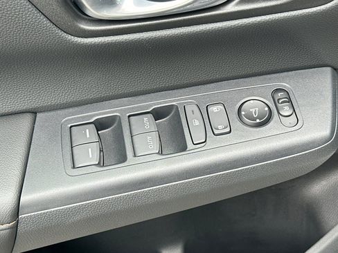 Used 2026 Honda CR-V Sport image 11