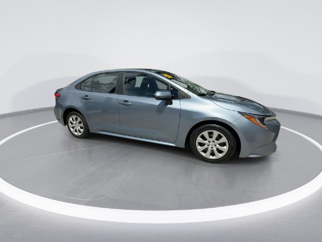 Used 2023 Toyota Corolla LE FWD image 9