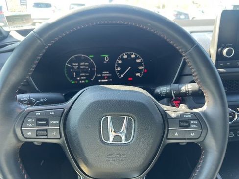 Used 2023 Honda CR-V Sport image 11