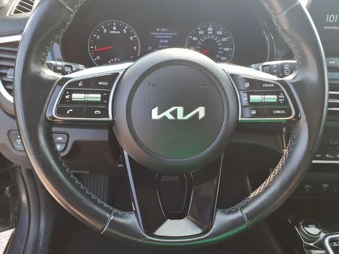 Used 2022 Kia Seltos S FWD image 23