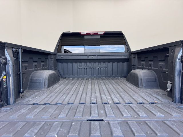 Used 2023 GMC Sierra 1500 Denali Ultimate AWD/4WD image 8