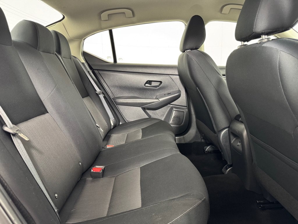 Used 2024 Nissan Sentra SV FWD image 22
