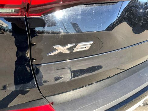 Used 2023 BMW X5 xDrive40i w/ Climate Comfort Package image 29