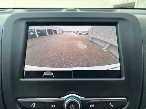 Used 2022 Chevrolet Equinox LT image 22