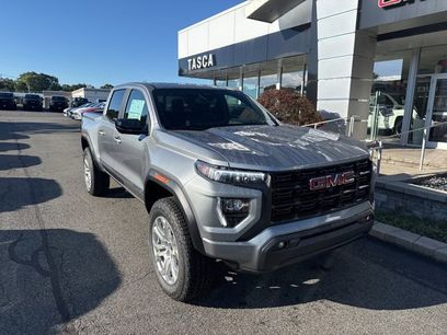 New 2026 GMC Canyon Elevation w/ Convenience Package