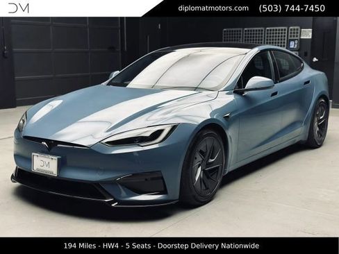 Used 2026 Tesla Model S Plaid AWD/4WD image 1