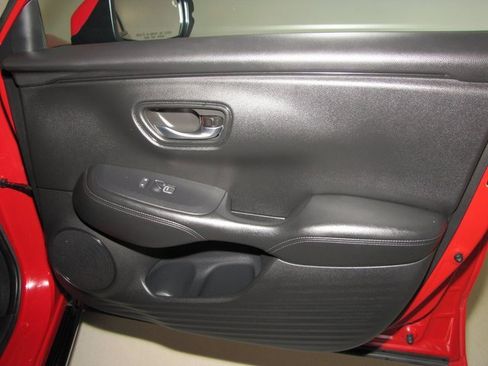 Certified 2024 Honda HR-V EX-L image 21