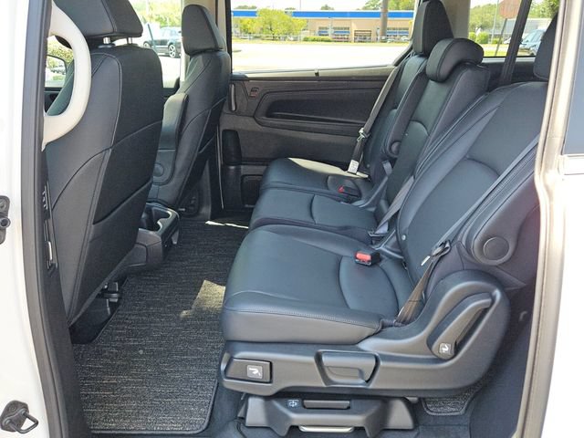 Certified 2026 Honda Odyssey EX-L image 11