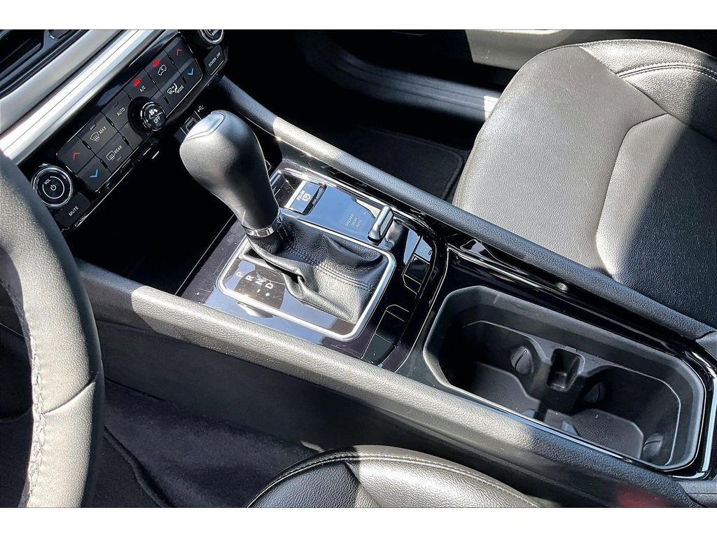 Certified 2026 Jeep Compass Limited AWD/4WD image 18