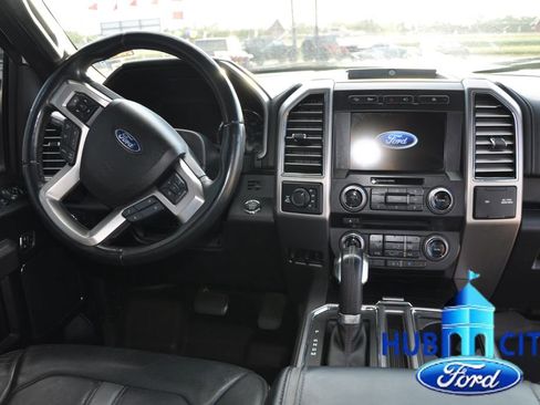 Used 2018 Ford F150 Platinum w/ Equipment Group 701A Luxury image 19