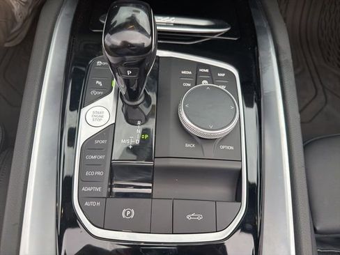 Used 2022 BMW Z4 M40i w/ Premium Package image 33