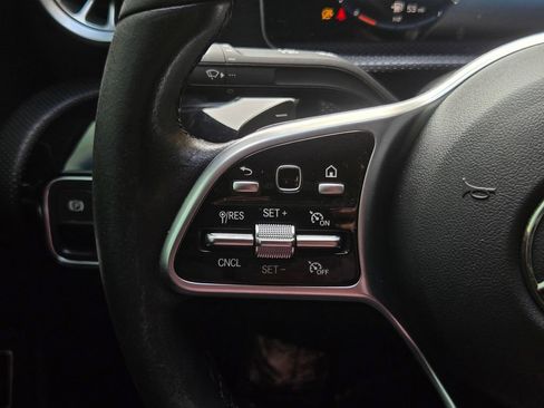 Used 2020 Mercedes-Benz CLA 250 image 25
