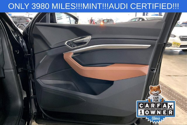 Certified 2024 Audi Q8 e-tron Premium AWD/4WD image 24
