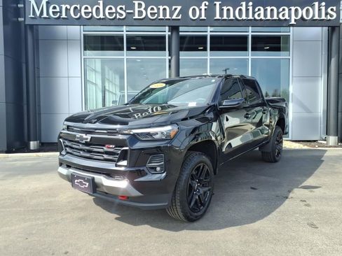 Used 2025 Chevrolet Colorado Z71 w/ Technology Package image 1