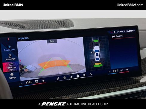 Used 2025 BMW X6 M60i w/ Climate Comfort Package image 9