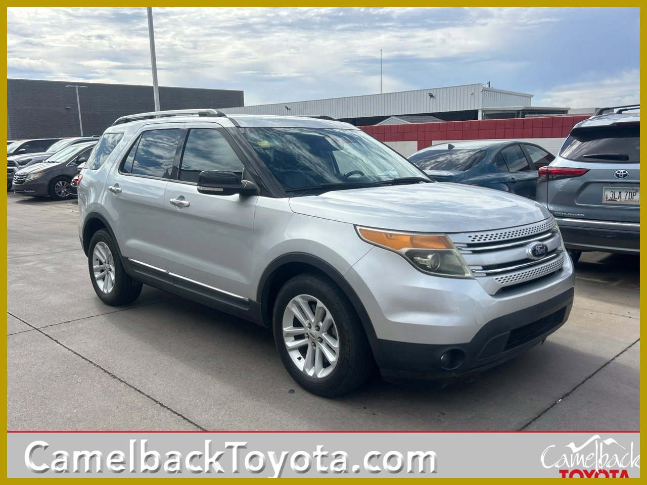 Used 2013 Ford Explorer XLT FWD image 1