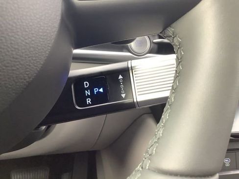 New 2026 Hyundai Tucson Limited image 36