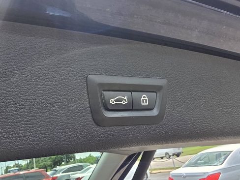 Used 2017 BMW X3 xDrive28i AWD/4WD image 18