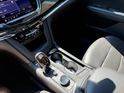 Used 2020 Cadillac XT6 Premium Luxury FWD image 13