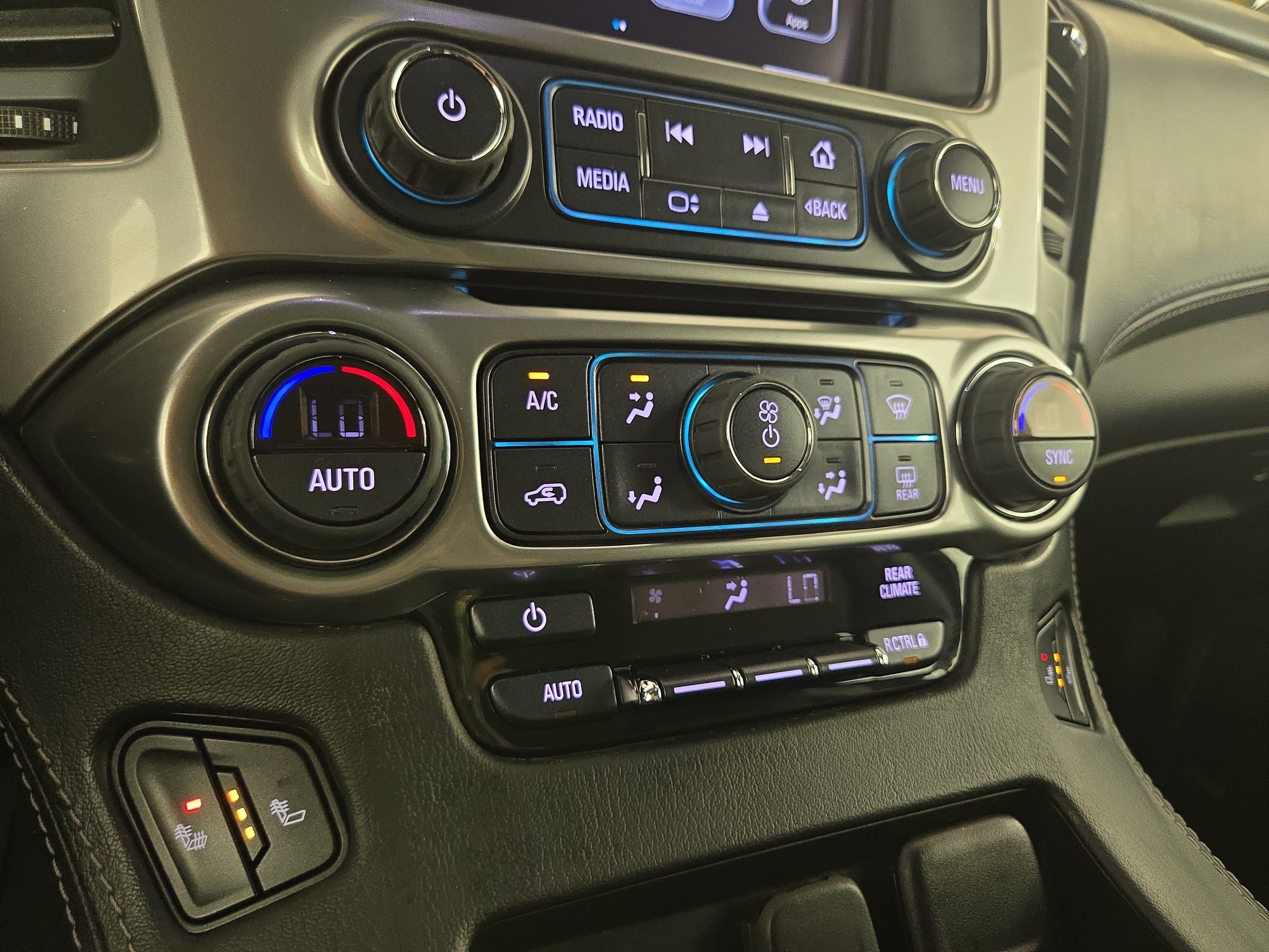 Certified 2019 Chevrolet Suburban LT RWD image 27