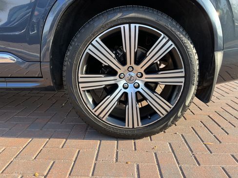 Used 2020 Volvo XC90 T6 Inscription w/ Protection Package image 13