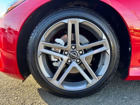 Used 2025 Nissan Z Sport w/ Floor Mat Package image 8