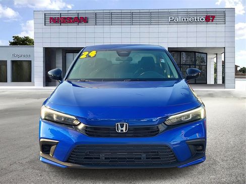 Used 2024 Honda Civic LX image 2