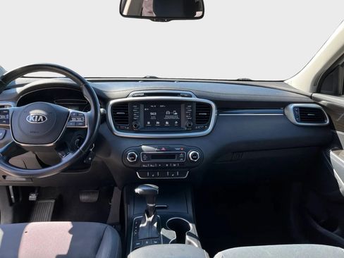 Used 2019 Kia Sorento LX w/ Option Group 020 image 14