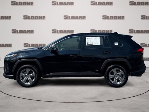 Used 2025 Toyota RAV4 LE AWD/4WD image 2
