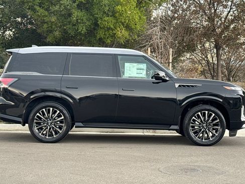 New 2026 INFINITI QX80 Autograph w/ Premium Cargo Package AWD/4WD image 6