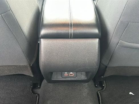 Used 2024 Nissan Altima 2.5 SV image 30