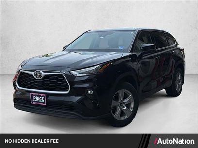 Used 2020 Toyota Highlander LE