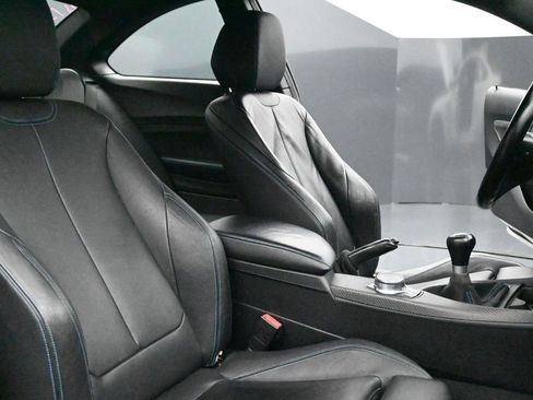 Used 2017 BMW M2 image 15