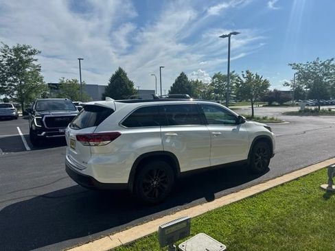Used 2019 Toyota Highlander SE AWD/4WD image 5