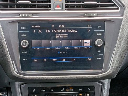 Certified 2024 Volkswagen Tiguan SE R-Line AWD/4WD image 18