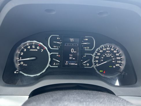 Used 2020 Toyota Tundra Platinum AWD/4WD image 27