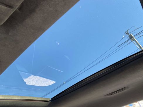 Used 2025 Genesis G70 3.3T Advanced w/ Sport Prestige Package image 30