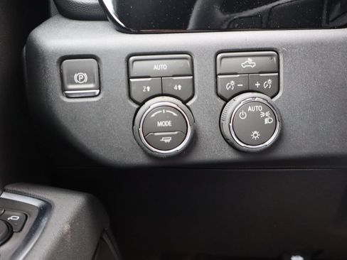 New 2026 Chevrolet Silverado 1500 LT AWD/4WD image 9