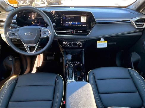 New 2025 Chevrolet TrailBlazer ACTIV w/ Convenience Package image 5