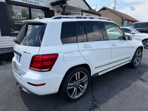 Used 2015 Mercedes-Benz GLK 350 4MATIC w/ Premium 1 Package image 10