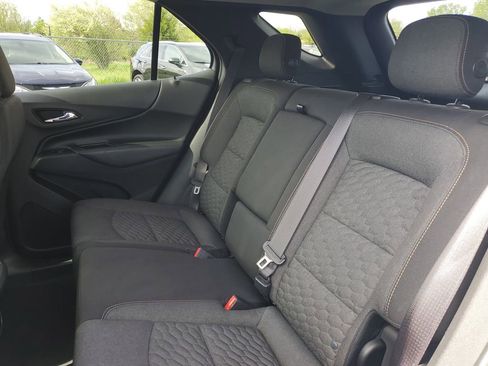 Used 2018 Chevrolet Equinox LT AWD/4WD image 26