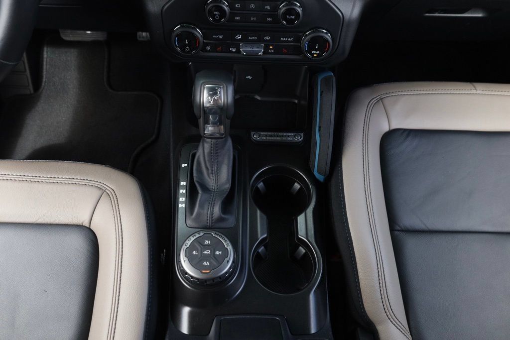 Used 2022 Ford Bronco Wildtrak AWD/4WD image 17