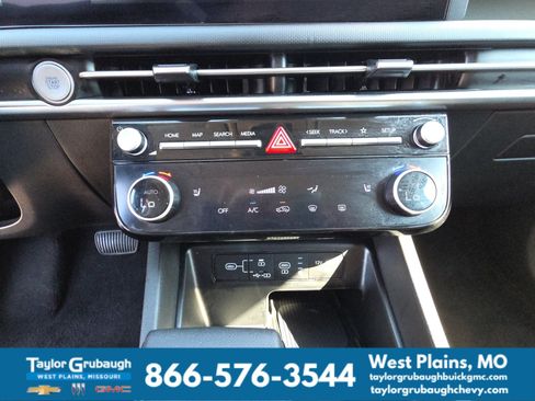 Used 2025 Hyundai Tucson SEL FWD image 23