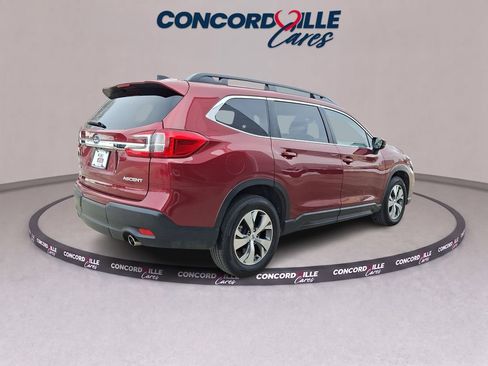 Certified 2025 Subaru Ascent Premium AWD/4WD image 7