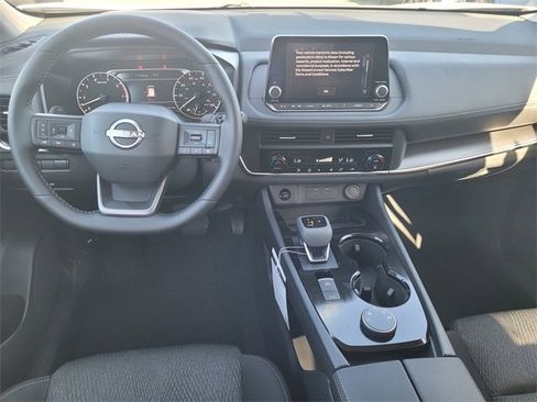 New 2026 Nissan Rogue SV image 7