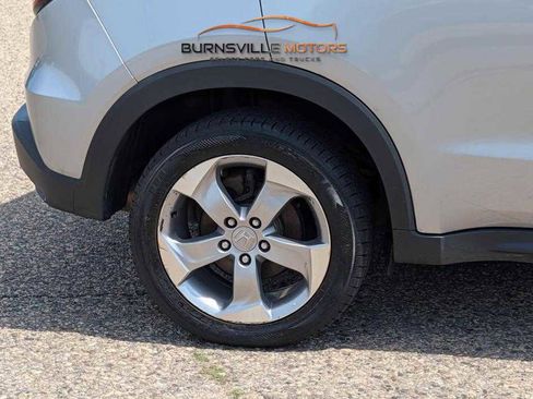 Used 2020 Honda HR-V LX image 9