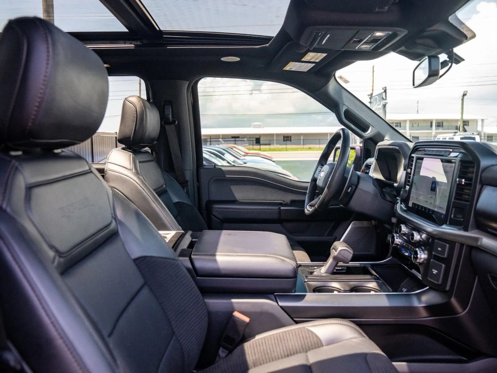 Used 2022 Ford F150 Raptor w/ Equipment Group 801A High AWD/4WD image 37