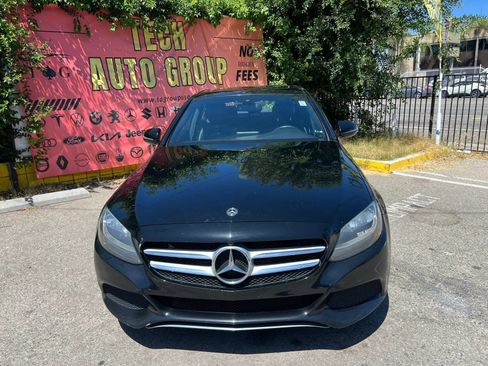 Used 2018 Mercedes-Benz C 300 Sedan image 2