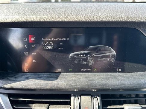 Used 2024 Alfa Romeo Stelvio Sprint image 29