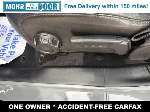 Used 2022 Jeep Wrangler Unlimited Sahara AWD/4WD image 13